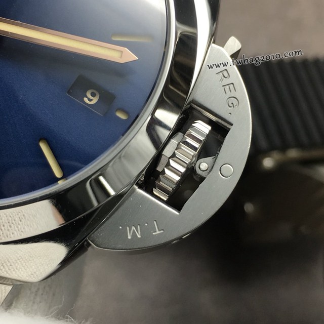 沛納海男士腕表 PAM688 GMT調時功能腕表  gjs1752